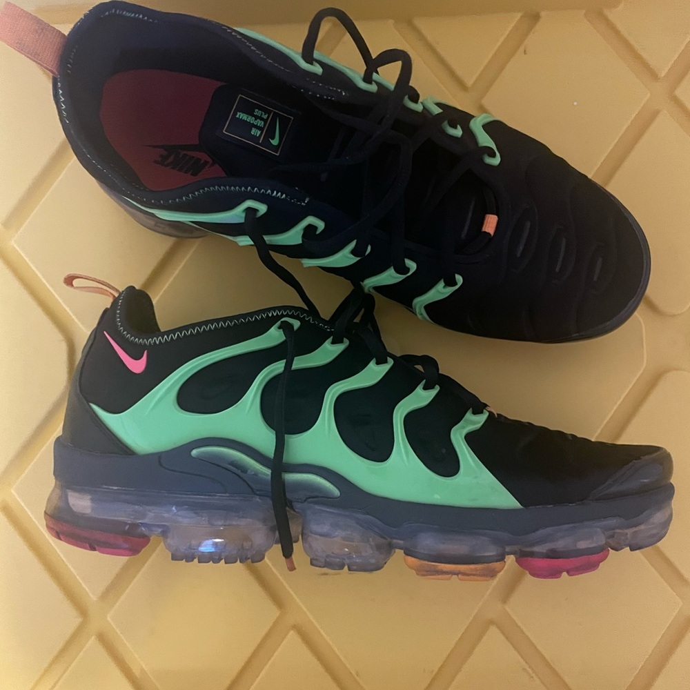 Nike Air Vapormax Plus (12m)